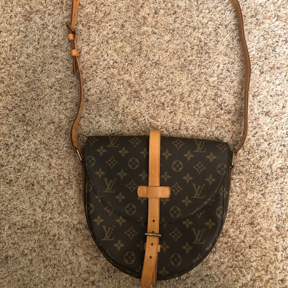 Louis Vuitton Vintage Chantilly